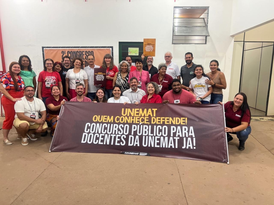 Sindicato cobra governador por concurso público na UNEMAT